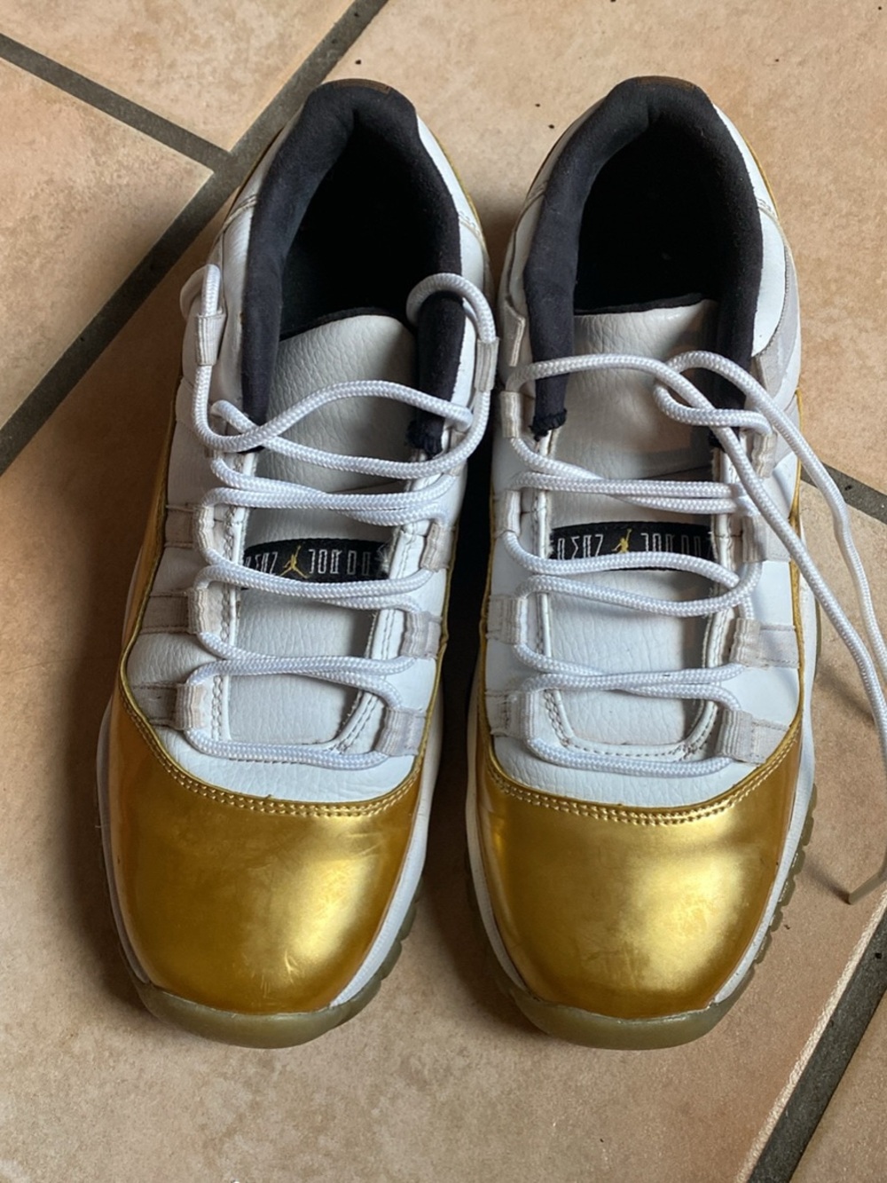 Jordan Kids White and Gold Low-Top Sneakers